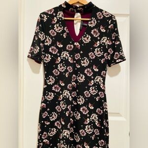 White House Black Market Black Floral V-Neck Dress with Pink Accents
